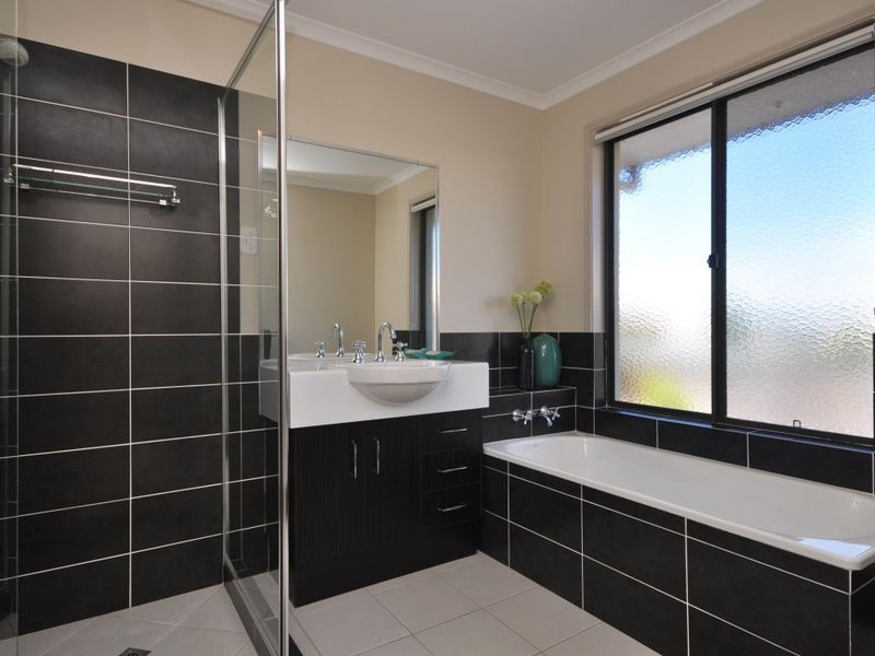 7 Galeff Place, Bolwarra Heights NSW 2320