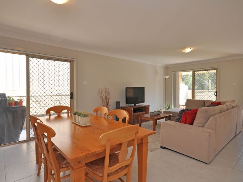 2/9 Durban Crescent, East Maitland NSW 2323