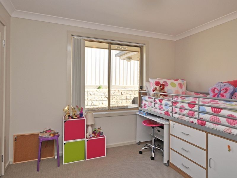 2/9 Durban Crescent, East Maitland NSW 2323