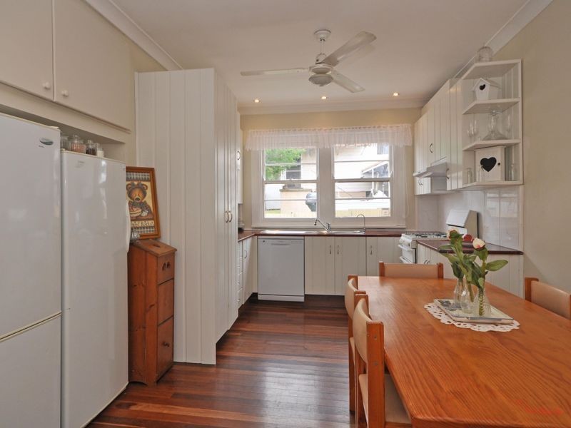 16 Lions Street, Telarah NSW 2320