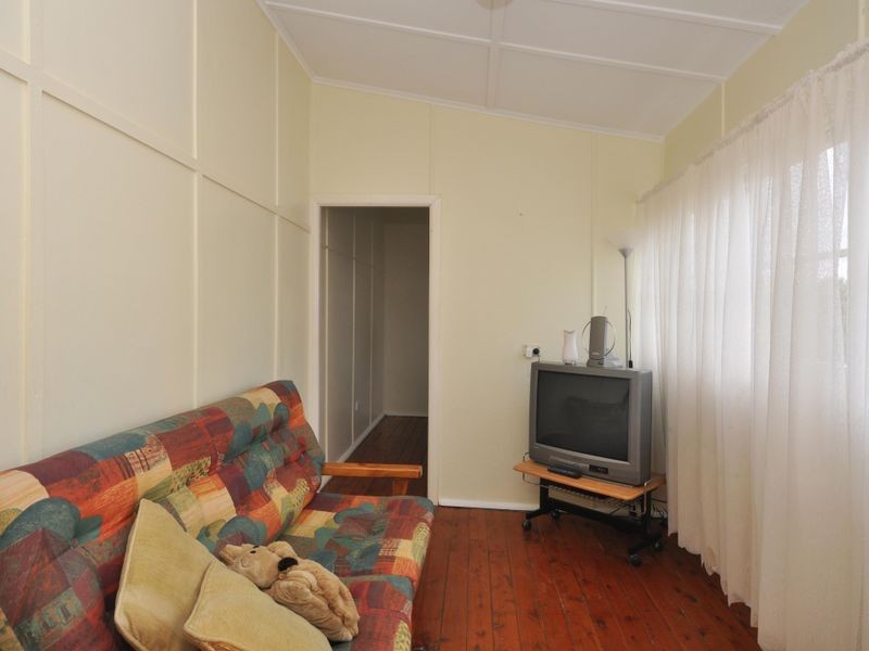 16 Lions Street, Telarah NSW 2320