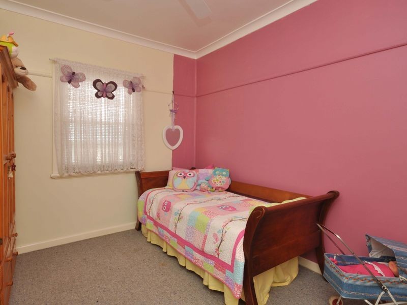 16 Lions Street, Telarah NSW 2320