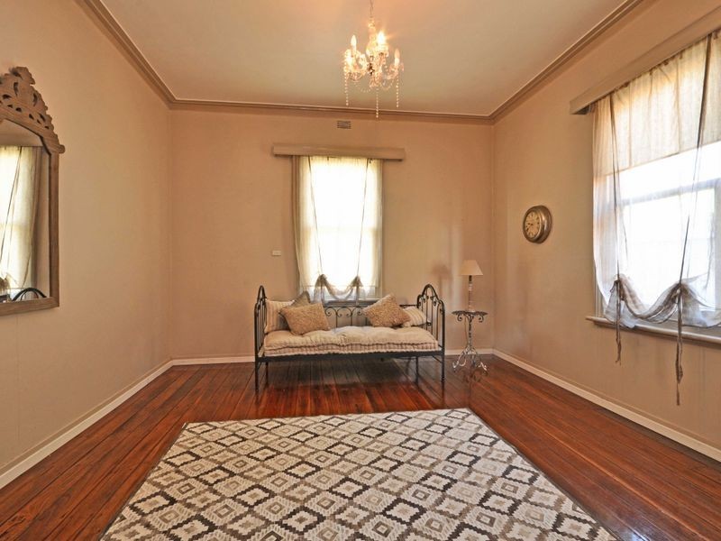 68 Banks Street, East Maitland NSW 2323