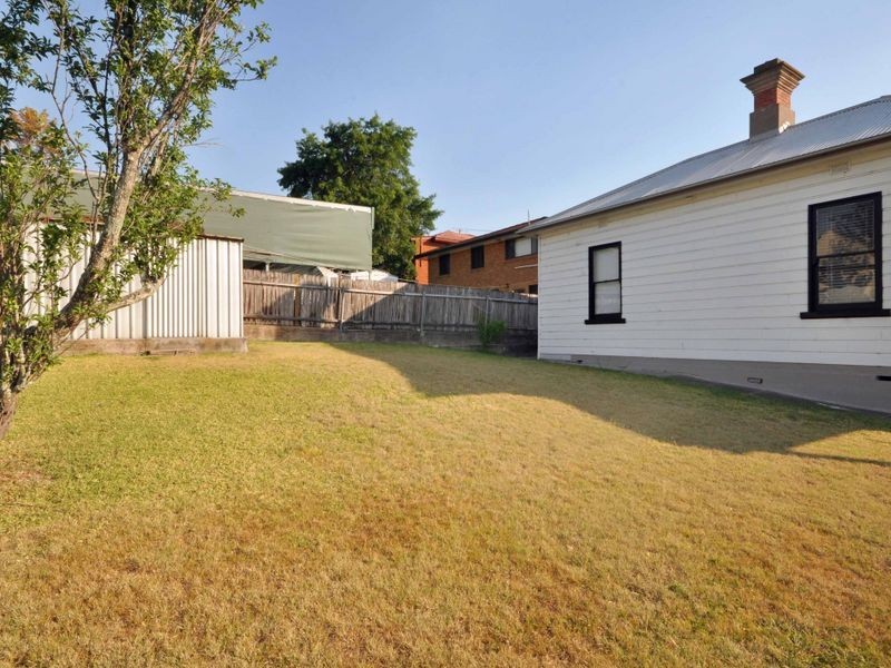 68 Banks Street, East Maitland NSW 2323