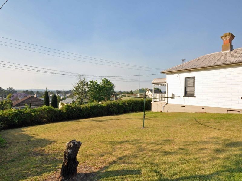 68 Banks Street, East Maitland NSW 2323