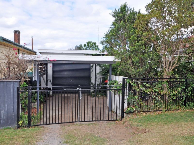 73 Victoria Street, East Maitland NSW 2323
