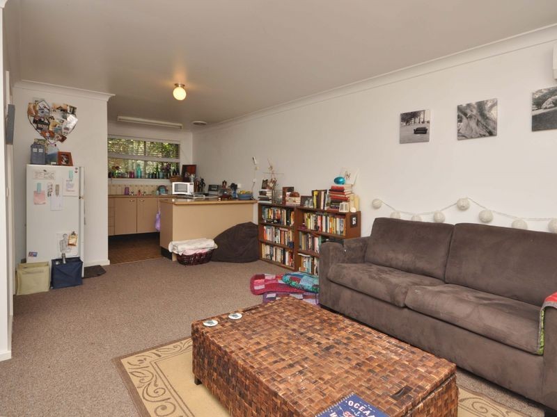 2/75 High Street, East Maitland NSW 2323