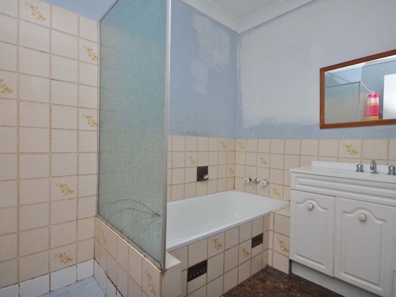 4 Heyes Street, Gillieston Heights NSW 2321