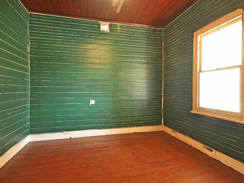 14 Brooks Street, Telarah NSW 2320