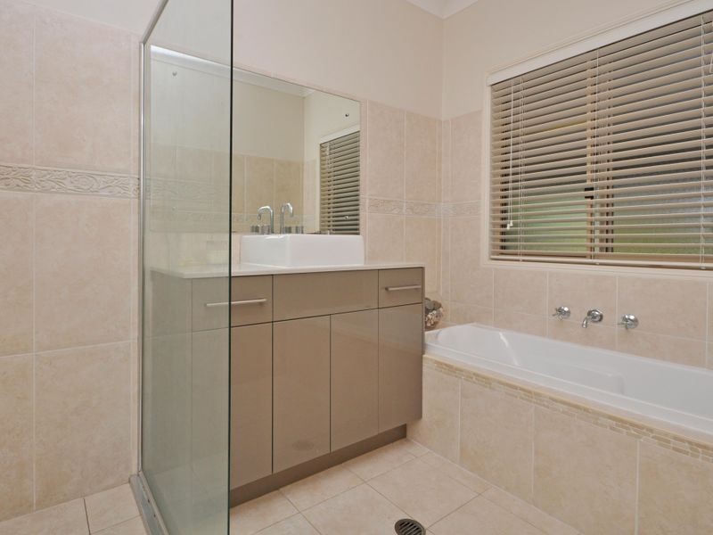 12 Tranquil Close, Louth Park NSW 2320