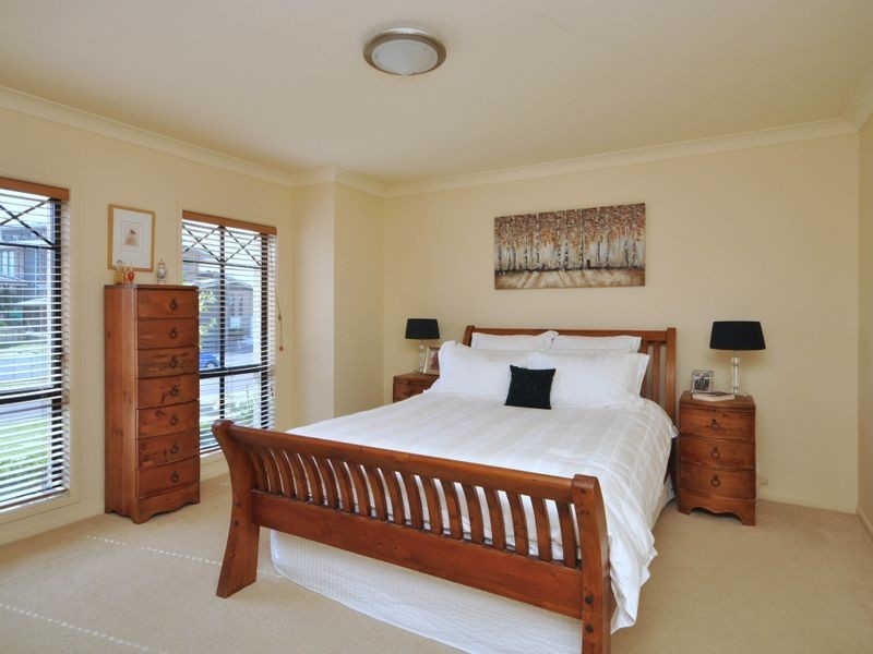 7 Hilltop Crescent, Bolwarra Heights NSW 2320