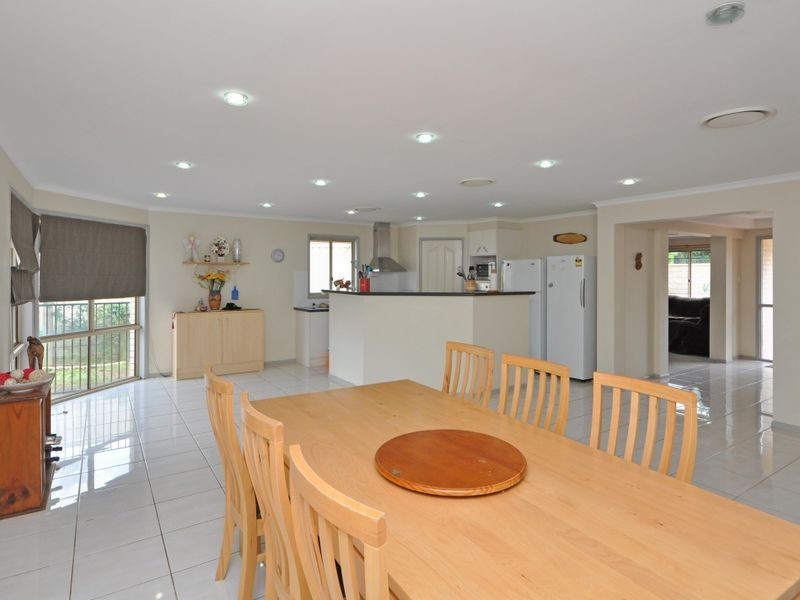251 Denton Park Drive, Aberglasslyn NSW 2320