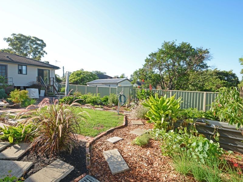 10 Ivor Street, Telarah NSW 2320