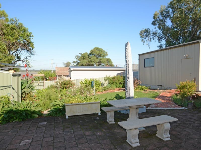 10 Ivor Street, Telarah NSW 2320