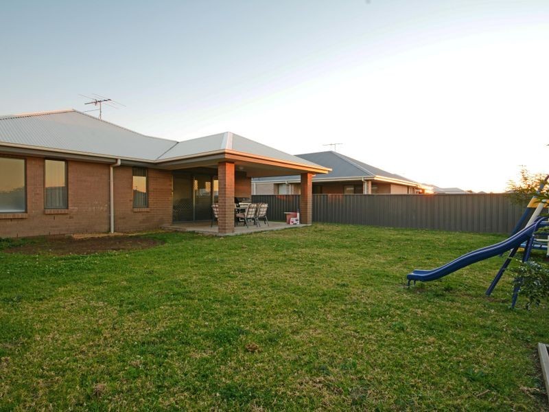 19 Cagney Avenue, Rutherford NSW 2320