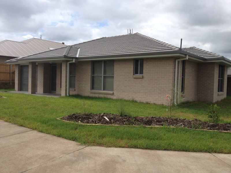 1/106 McKeachies Drive, Aberglasslyn NSW 2320