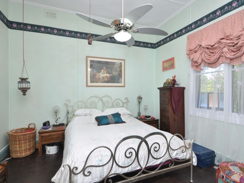 74 Lindesay Street, East Maitland NSW 2323