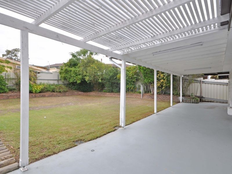34 Buffier Crescent, Rutherford NSW 2320