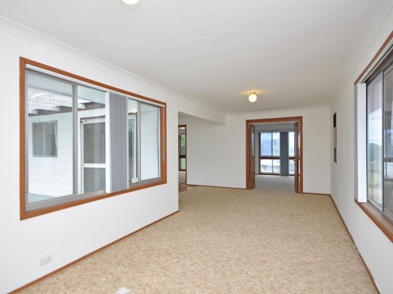 34 Buffier Crescent, Rutherford NSW 2320