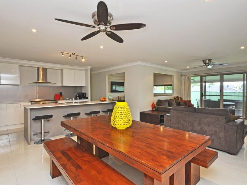 8a Dunmore Road, Largs NSW 2320