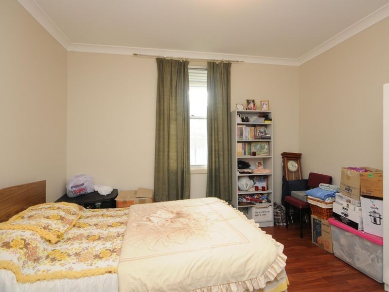 10 Raymond Terrace Road, East Maitland NSW 2323