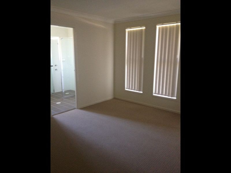 7 Sapphire Drive, Rutherford NSW 2320