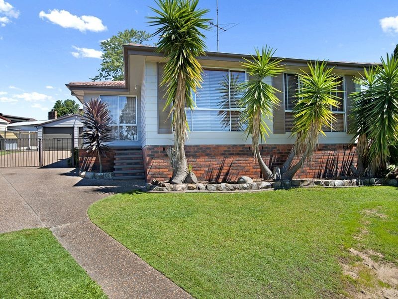 40 Hague Street, Rutherford NSW 2320