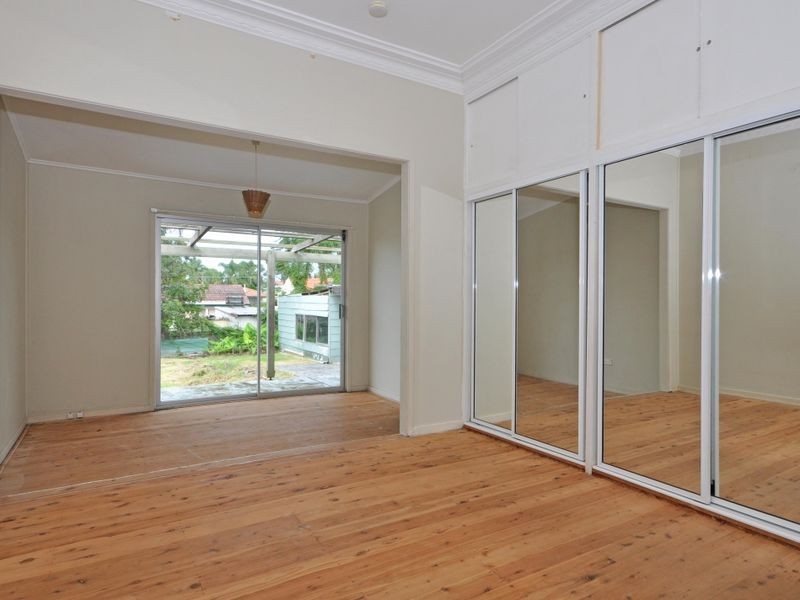 12 Crisp Avenue, Rutherford NSW 2320