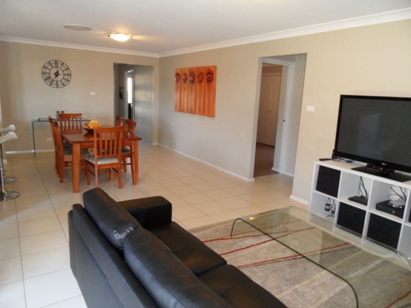 78 Redgum Circuit, Aberglasslyn NSW 2320