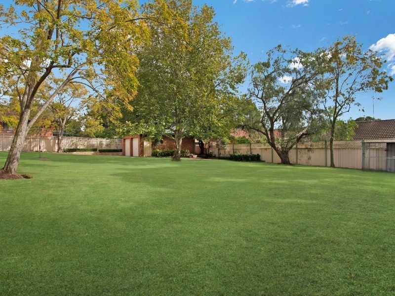 24 Robert Street, Tenambit NSW 2323