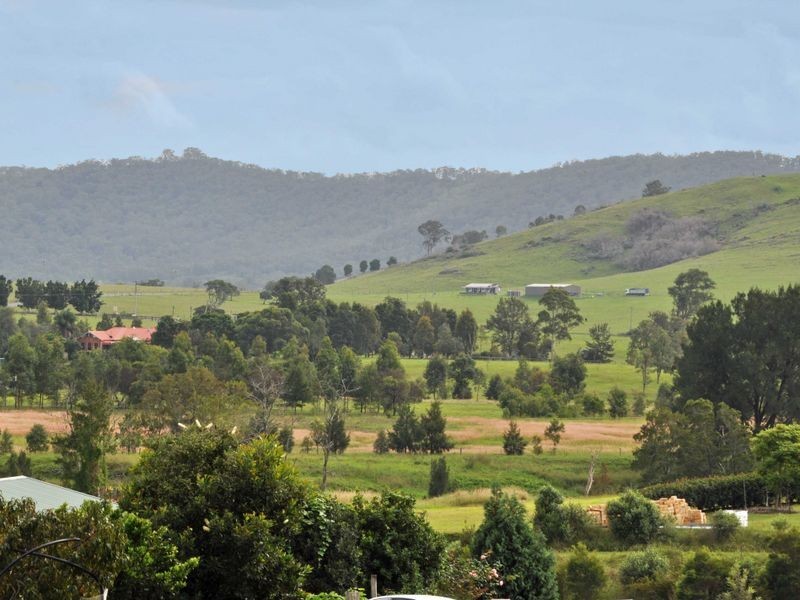 24 Silky Oak Drive, Aberglasslyn NSW 2320