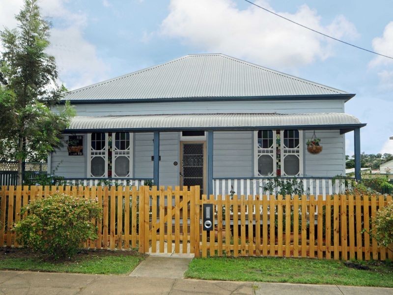 10 Gordon Avenue, Cessnock NSW 2325