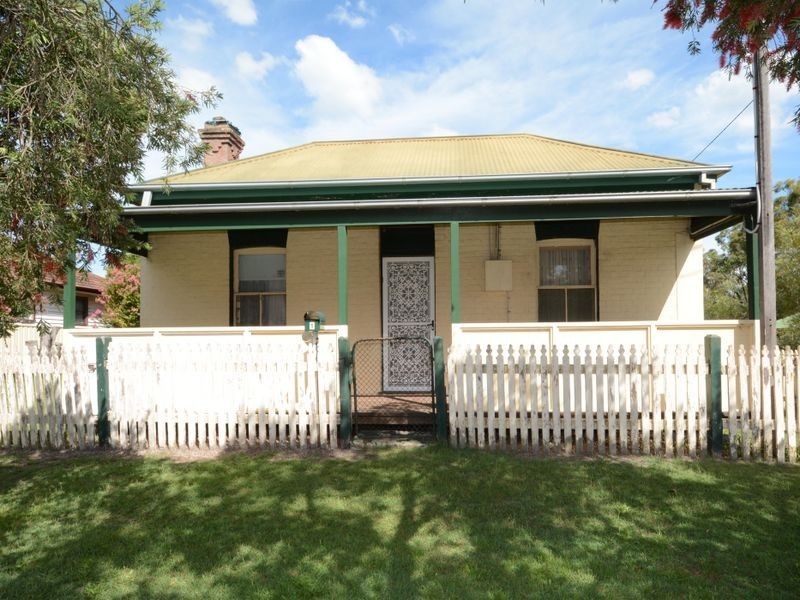 1 Wyndham Street, Greta NSW 2334
