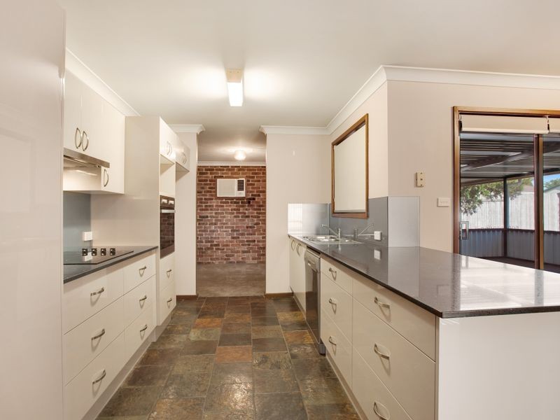 114 Aberglasslyn Road, Rutherford NSW 2320