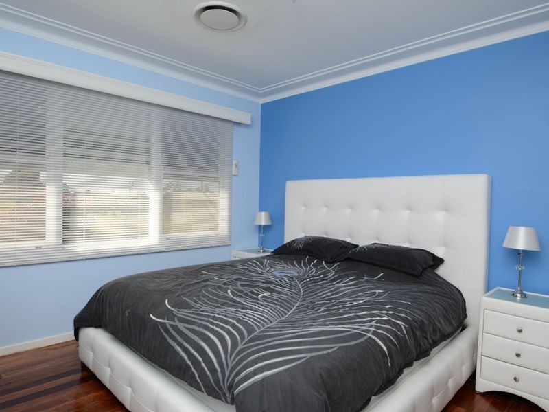 43 Alexandra Avenue, Rutherford NSW 2320