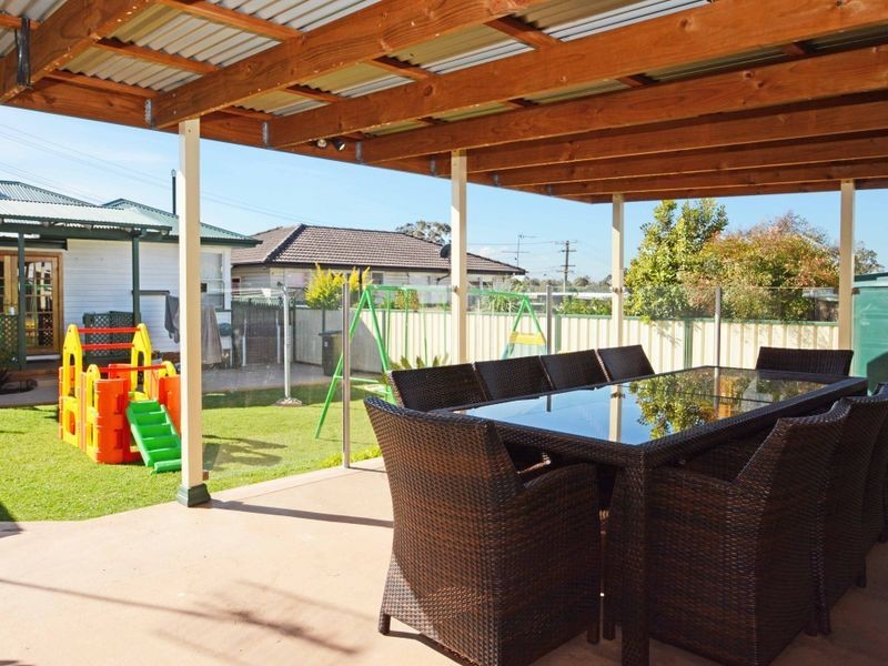 43 Alexandra Avenue, Rutherford NSW 2320