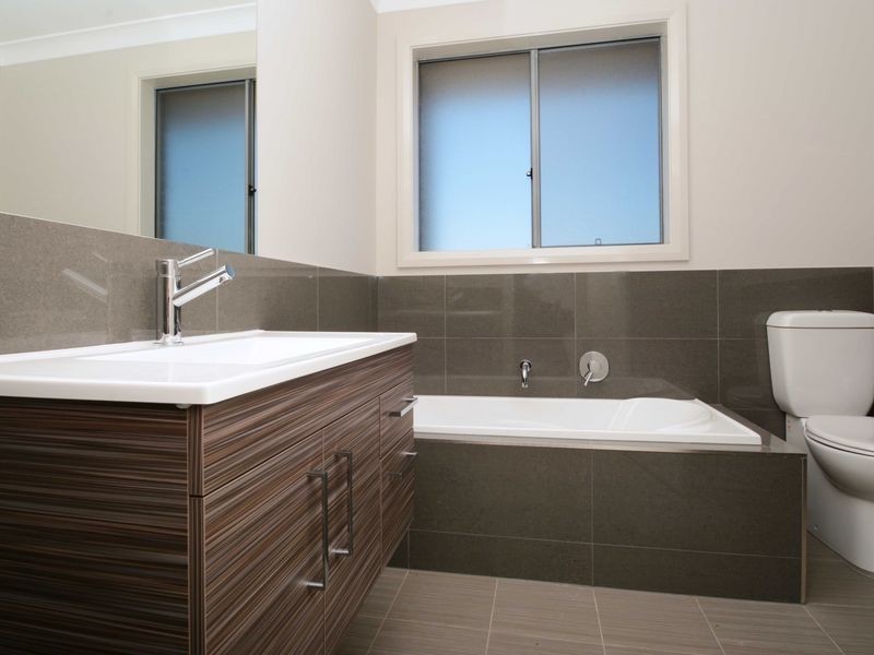 8 Redgum Circuit, Aberglasslyn NSW 2320