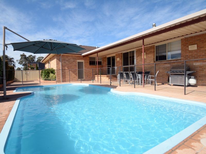 5 Adams Street, Heddon Greta NSW 2321