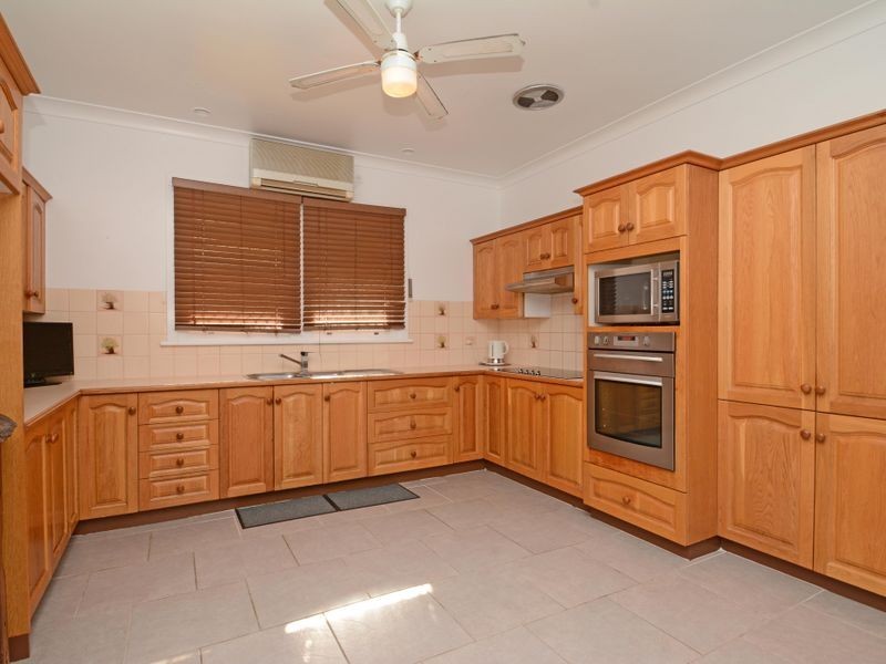 115 New England Highway, Rutherford NSW 2320