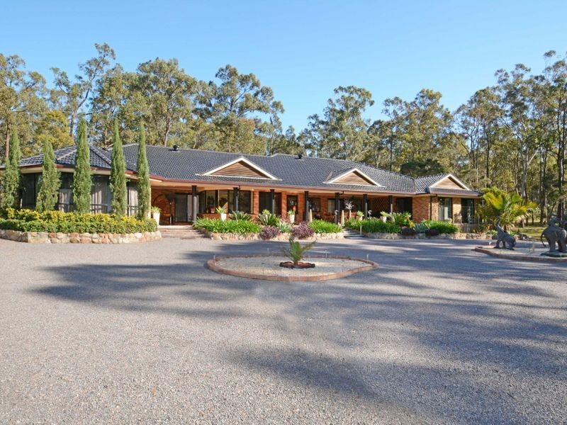 1 Silverstem Lane, Weston NSW 2326