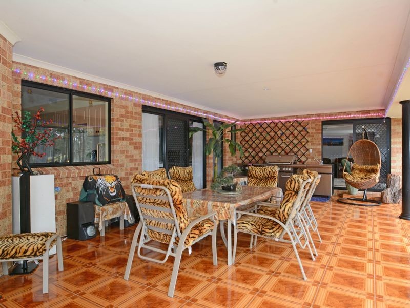 1 Silverstem Lane, Weston NSW 2326