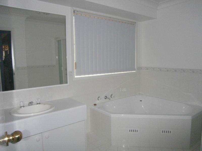 129 Denton Park Drive, Aberglasslyn NSW 2320
