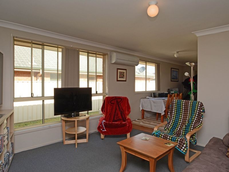 10 Streeton Drive, Metford NSW 2323