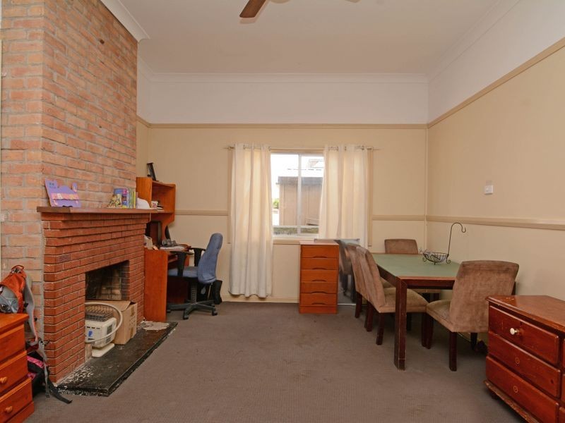 65 Blomfield Street, Aberglasslyn NSW 2320