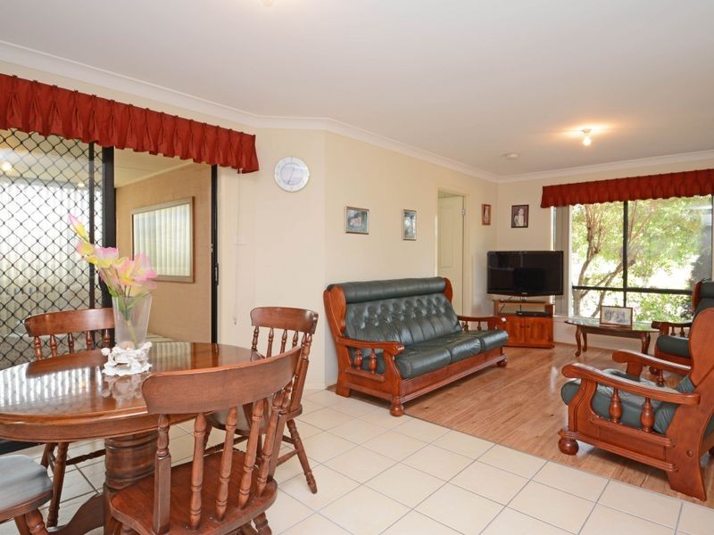 2/65 Carnarvon Circuit, East Maitland NSW 2323