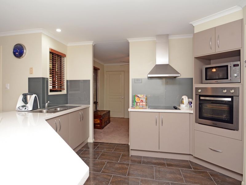 96 Bolwarra Park Drive, Bolwarra Heights NSW 2320