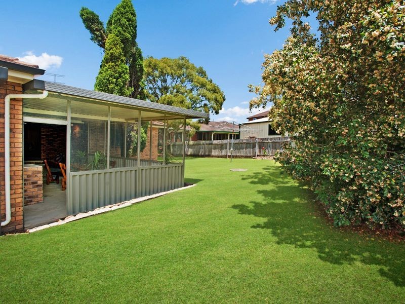 37 Corina Avenue, Bolwarra Heights NSW 2320