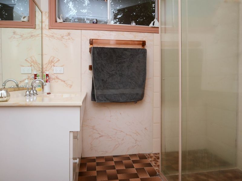 70 Gillies Street, Rutherford NSW 2320