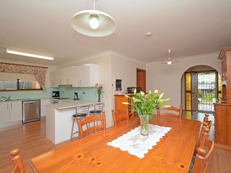 9 Barnett Street, Rutherford NSW 2320