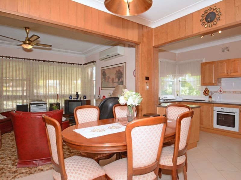 27 Joan Street, Rutherford NSW 2320